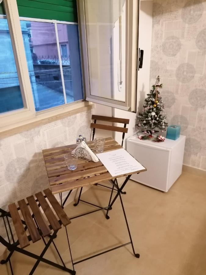 Il Re Dei Sogni Apartment Salerno Luaran gambar